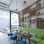 konsep desain cafe unit rumah contoh garden hous di kawasan pemukiman moderen grandwisata