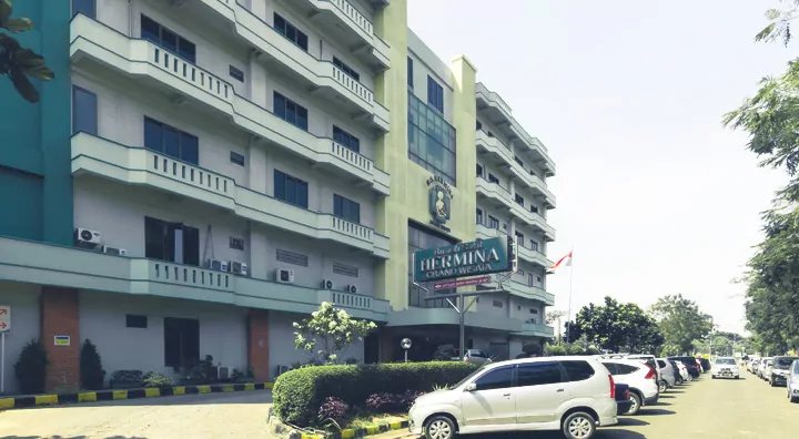 rumah sakit hermina di kawasan pemukiman moderen grandwisata