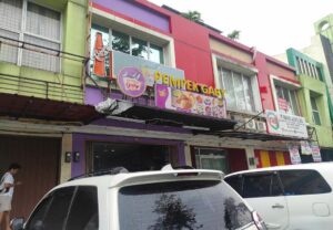 pempek palembang gaby di kawasan pemukiman moderen grandwisata